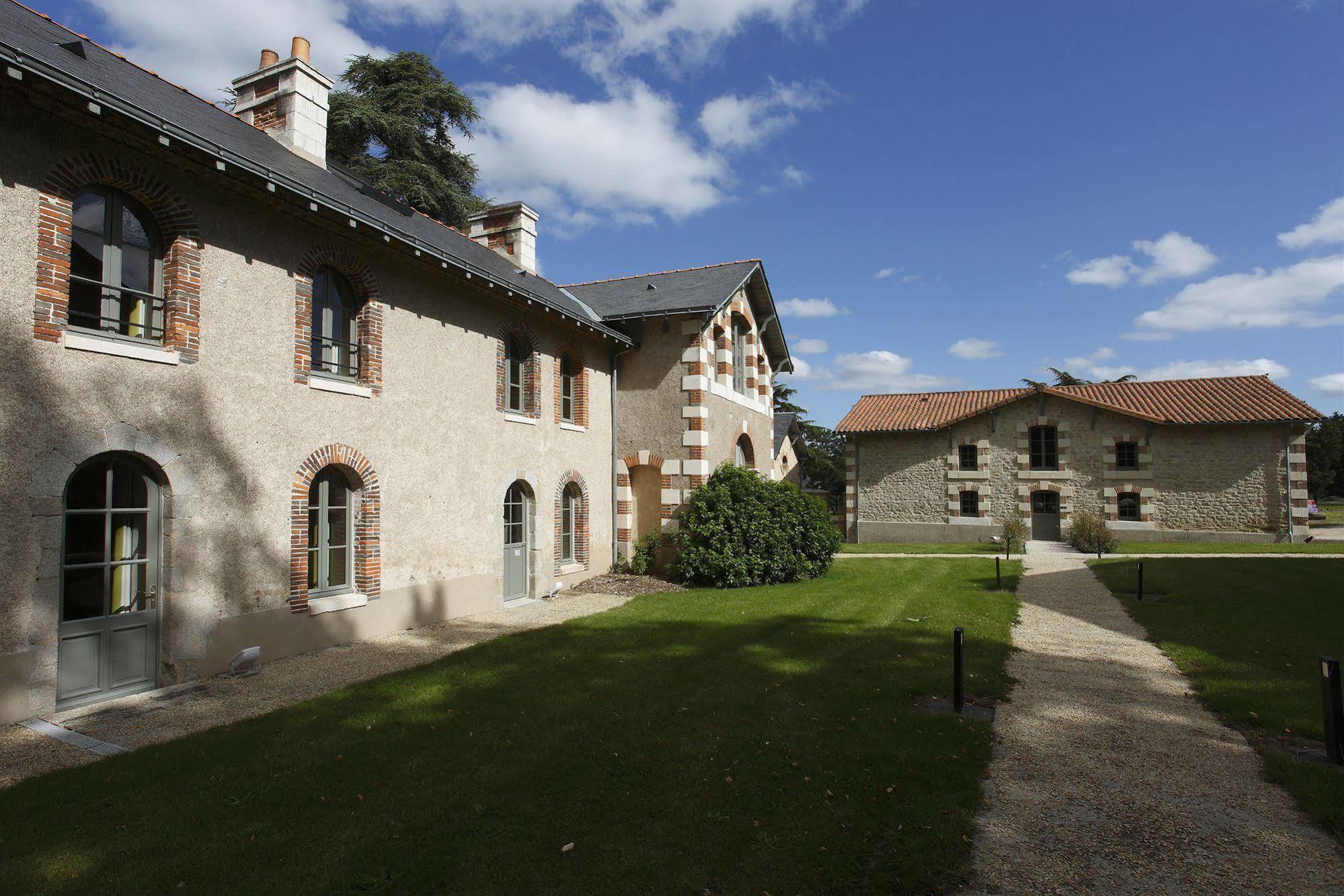 Hotel Chateau De La Barbiniere Saint-Laurent-sur-Sèvre Eksteriør bilde